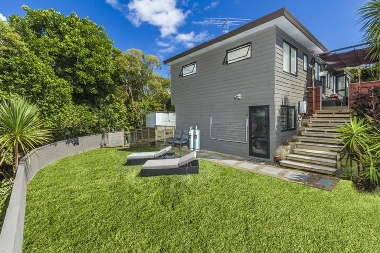 Photo of property in 2/23 Birchfield Road, Hauraki, Auckland, 0622