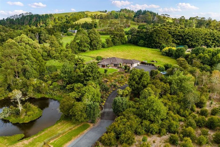 Photo of property in 16 De L'isle Lane, Maungatapere, Whangarei, 0179