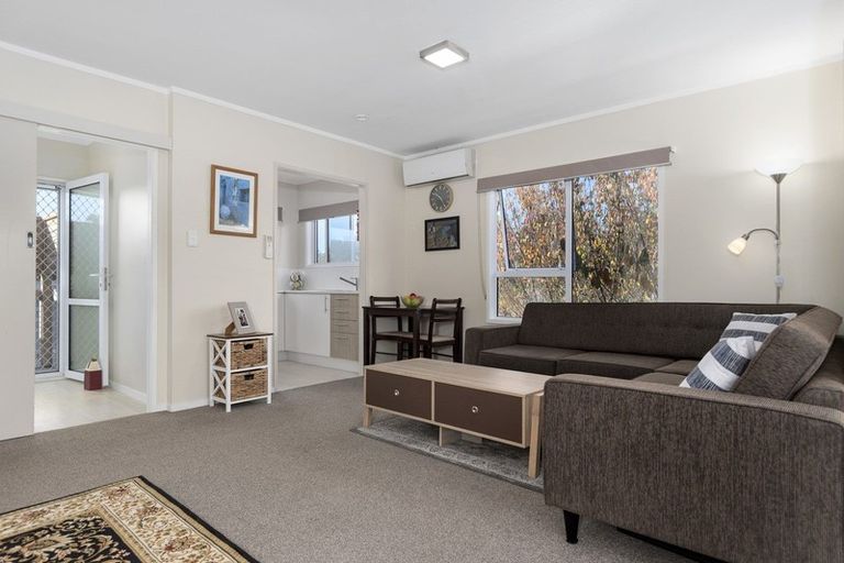 Photo of property in 15a Glenfield Place, Brookfield, Tauranga, 3110