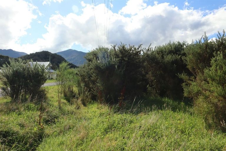 Photo of property in 8 Edwyn Street, Blackball, 7804