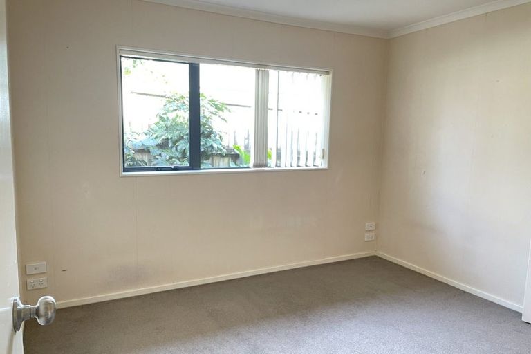 Photo of property in 18 Sheddings Lane, East Tamaki, Auckland, 2016