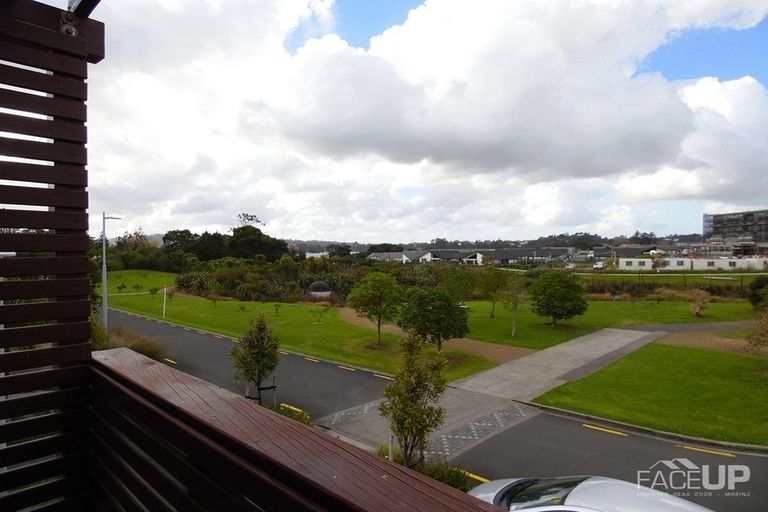 Photo of property in 47 Station Street, Hobsonville, Auckland, 0616
