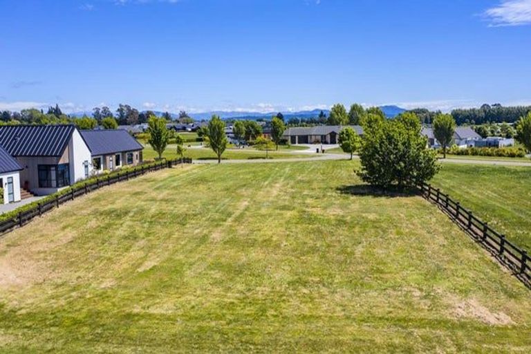 Photo of property in 3 Mara-kai Place, Pegasus, 7612