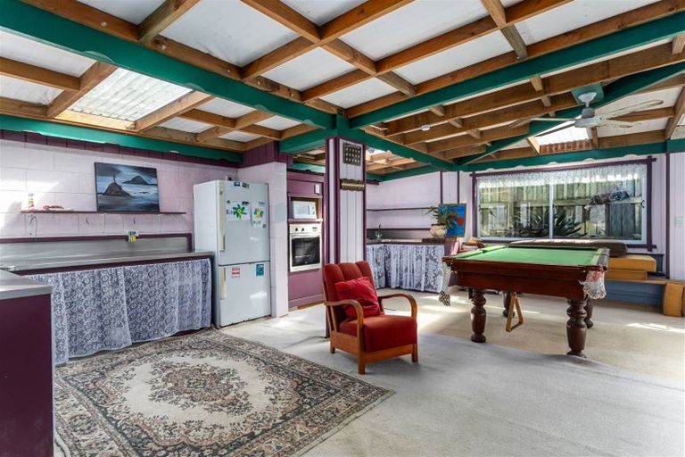 Photo of property in 1e Te Kaha Church Road, Te Kaha, Opotiki, 3199