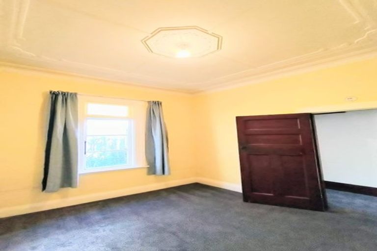 Photo of property in 64 Hazel Avenue, Caversham, Dunedin, 9012