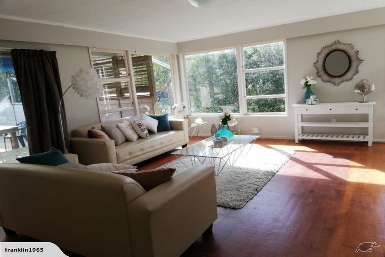 Photo of property in 27 O'halloran Road, Howick, Auckland, 2014