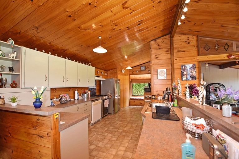 Photo of property in 176 Blakie Road, Ryal Bush, Invercargill, 9876