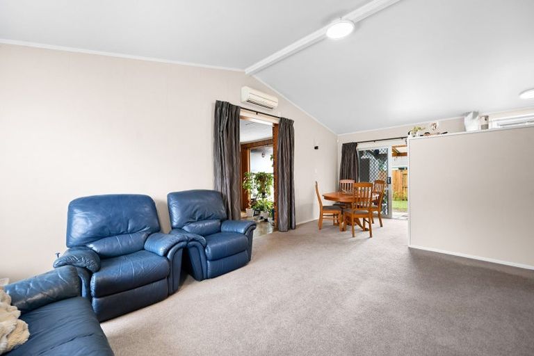 Photo of property in 10 Hibiscus Avenue, Hamilton Lake, Hamilton, 3204