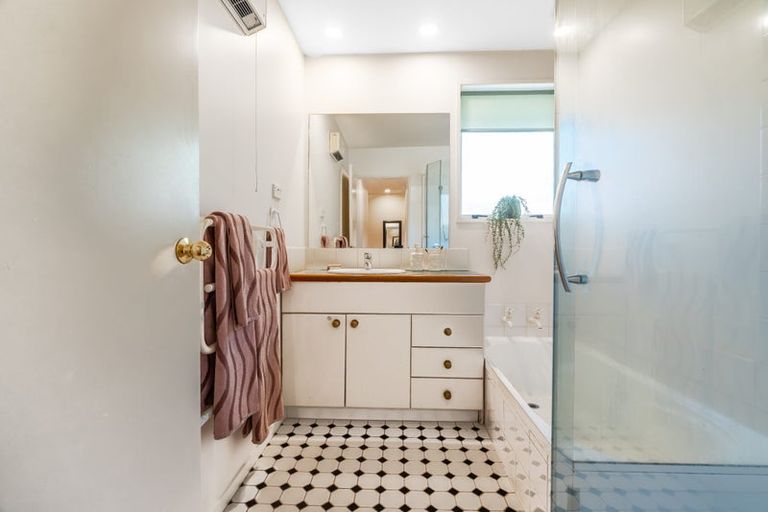 Photo of property in 125 Quinns Road, Shirley, Christchurch, 8013