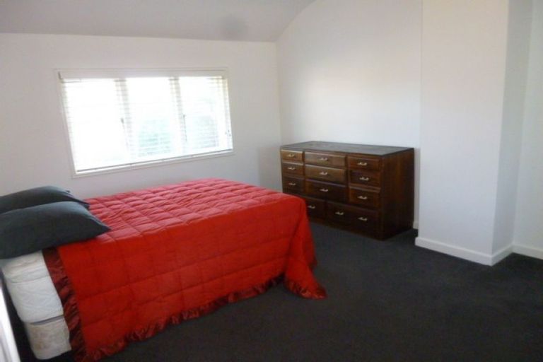 Photo of property in 77 Kahu Road, Fendalton, Christchurch, 8041