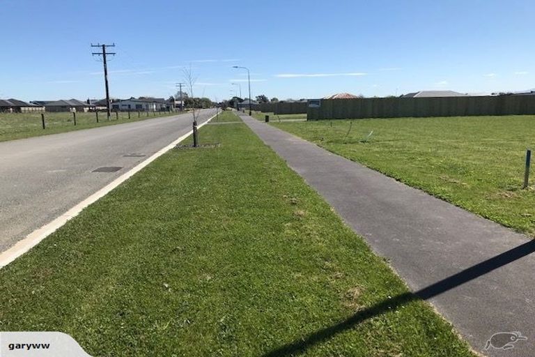 Photo of property in 60 Petries Road, Woodend, 7610