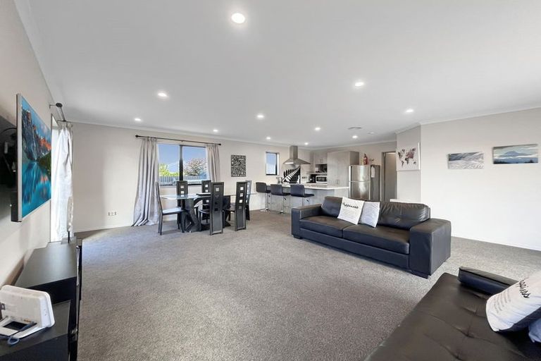 Photo of property in 35 Rhoboro Road, Twizel, 7901