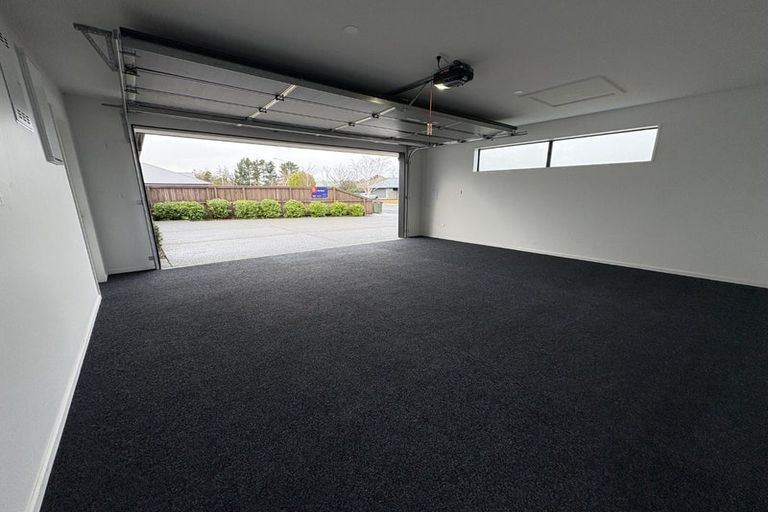 Photo of property in 35a Masefield Drive, Rolleston, 7614