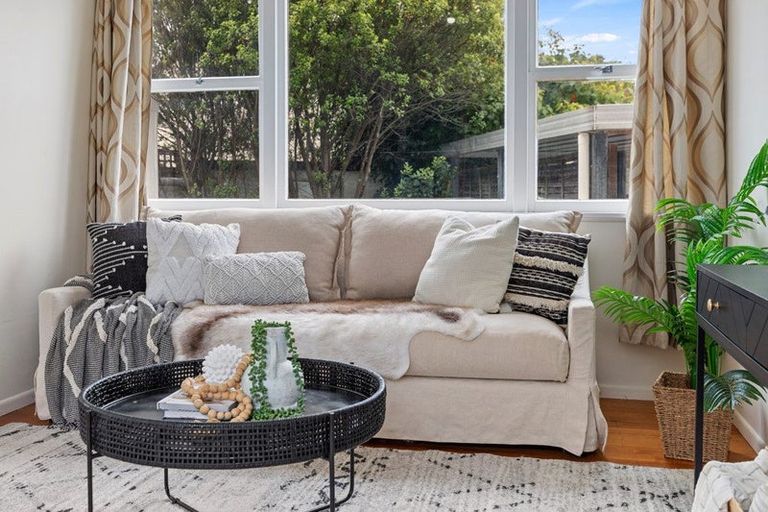 Photo of property in 2/41 Turret Road, Tauranga South, Tauranga, 3112