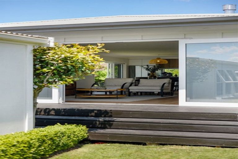 Photo of property in 78 Grey Street, Cambridge, 3434