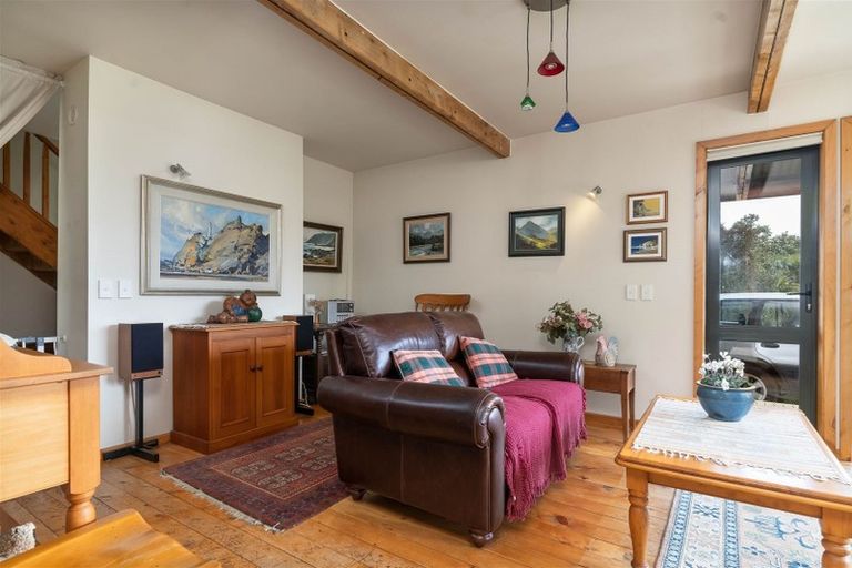 Photo of property in 207 Lees Pakaraka Road, Te Ore Ore, Masterton, 5886