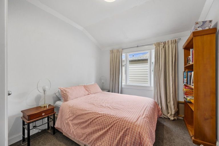 Photo of property in 106 Meeanee Road, Taradale, Napier, 4112