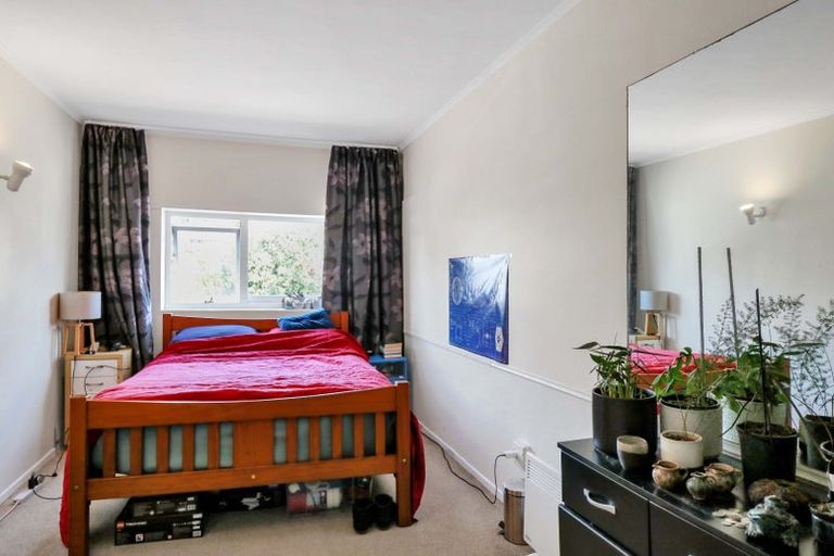 Photo of property in 1/28 Clifton Terrace, Kelburn, Wellington, 6012