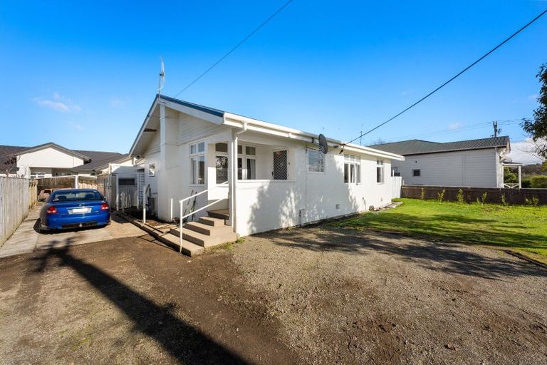 Photo of property in 15 Dawson Street, Pahiatua, 4910