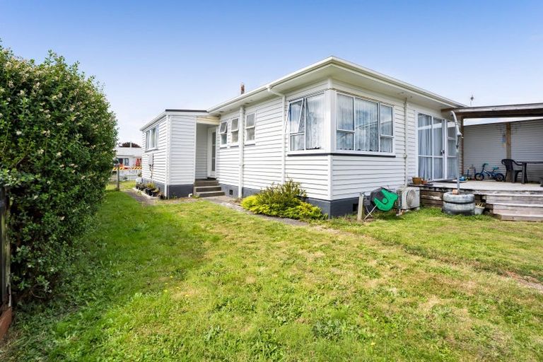 Photo of property in 23 Achilles Street, Stratford, 4332