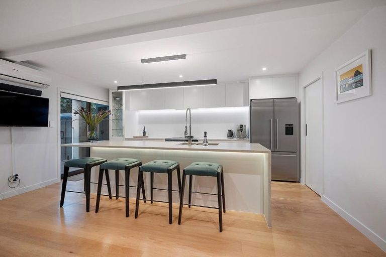 Photo of property in 4 Milford Park Place, Milford, Auckland, 0620