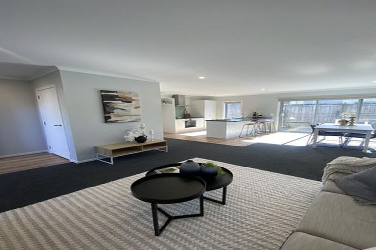 Photo of property in 9b Fitzherbert Road, Wainuiomata, Lower Hutt, 5014