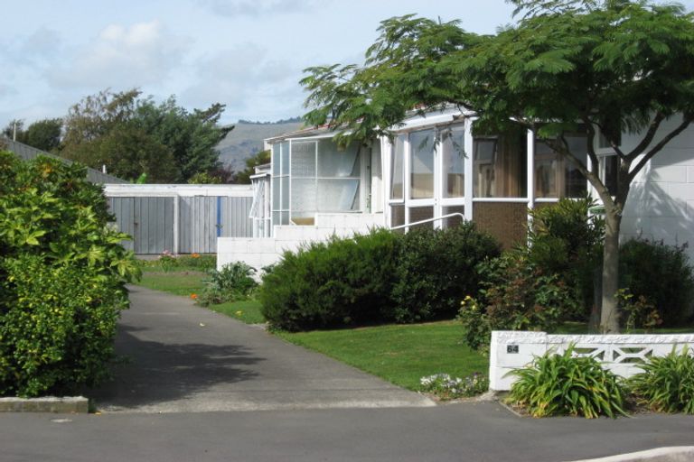 Photo of property in 4/64 Osborne Street, Waltham, Christchurch, 8011