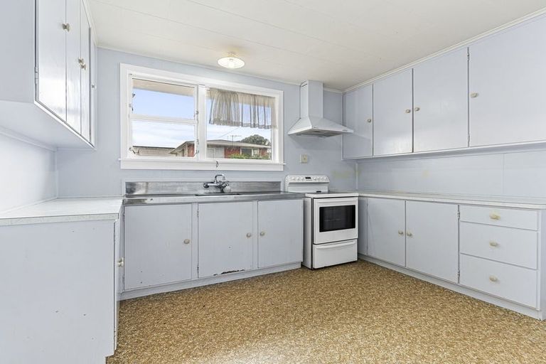 Photo of property in 1/67 Young Street, New Plymouth, 4310
