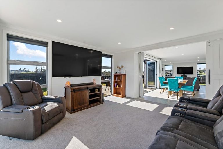 Photo of property in 5 Syrah Grove, Te Kauwhata, 3710
