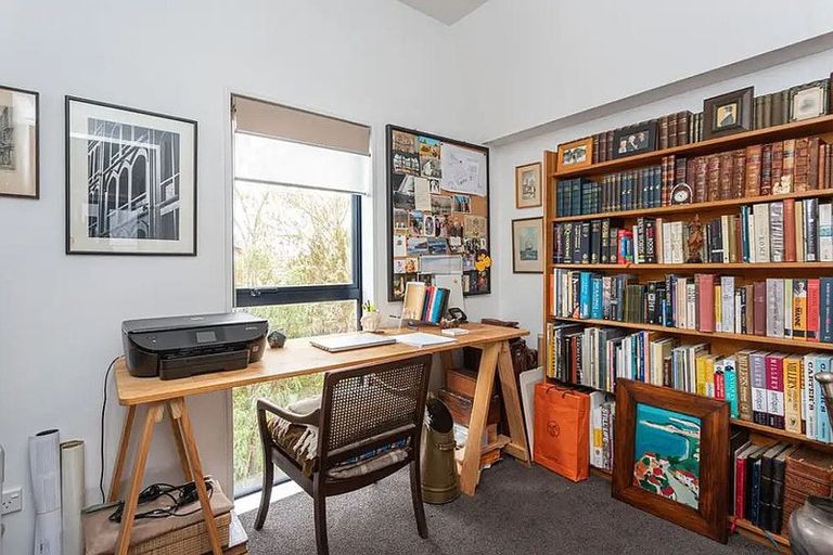 Photo of property in Cornwall Gardens, 3/27 Cornwall Street, St Albans, Christchurch, 8014