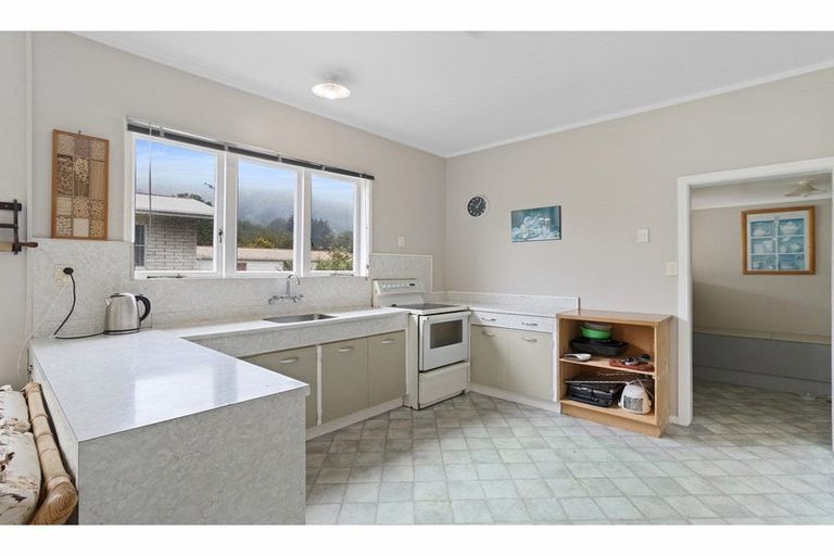 Photo of property in 15 Carlyle Street, Te Aroha, 3320