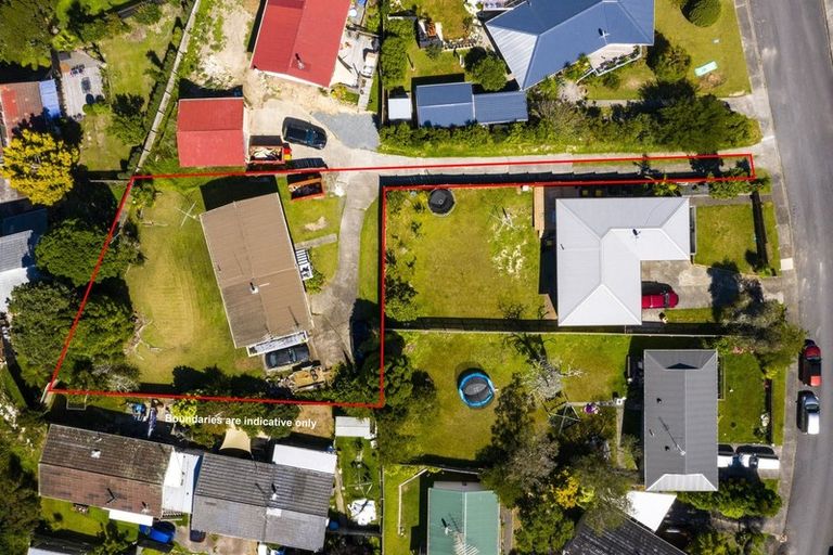Photo of property in 23 Japonica Drive, Beach Haven, Auckland, 0626