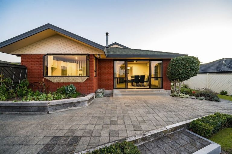 Photo of property in 33 Exeter Street, Stoke, Nelson, 7011