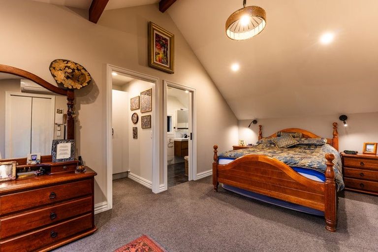 Photo of property in 15a Kitchener Square, Highfield, Timaru, 7910