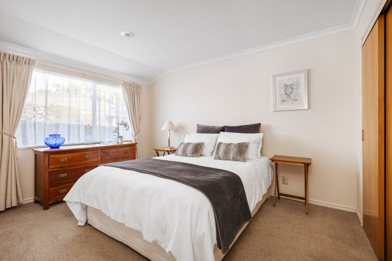 Photo of property in 86 Edgecumbe Road, Tauranga, 3110