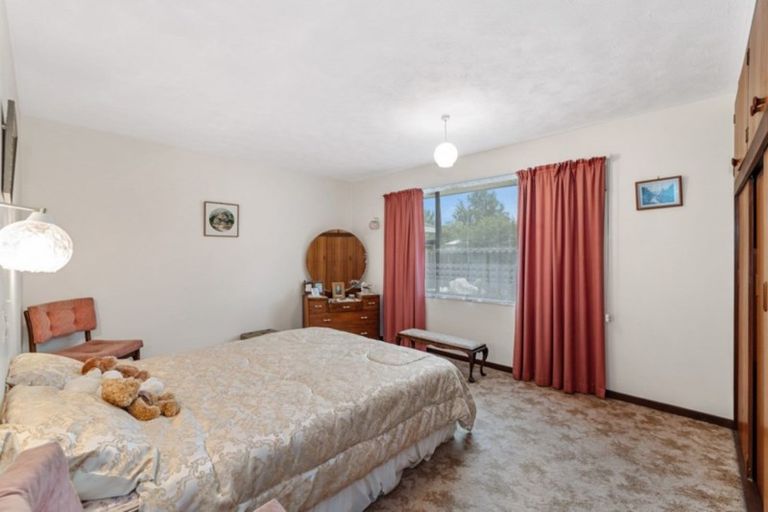 Photo of property in 19 Cardale Street, Darfield, 7510