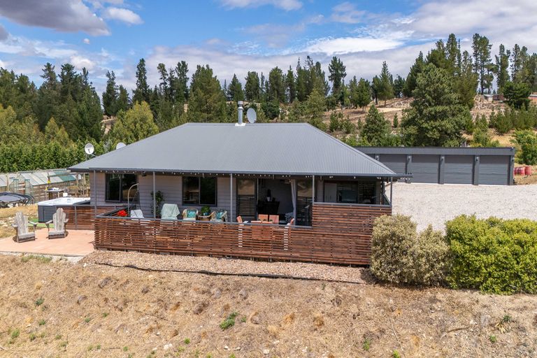 Photo of property in 213a Letts Gully Road, Letts Gully, Alexandra, 9393