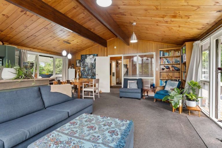 Photo of property in 417 Avonhead Road, Avonhead, Christchurch, 8042