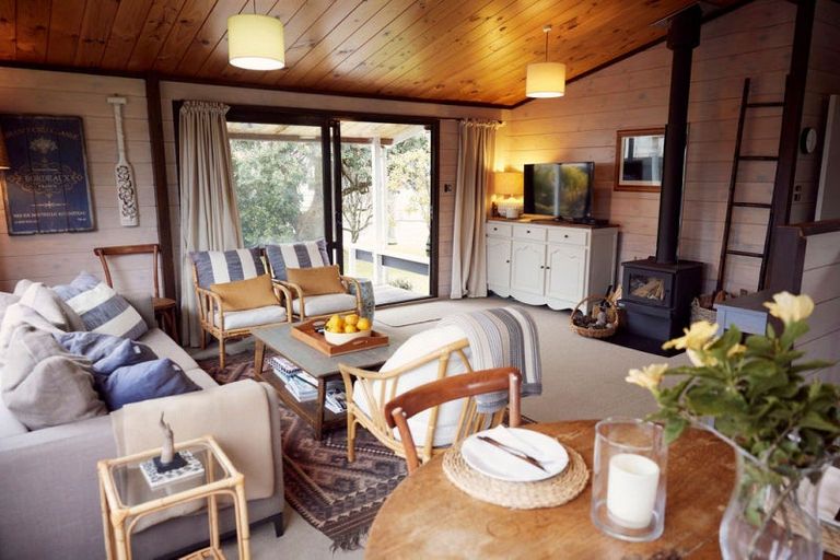 Photo of property in 107 Kenwood Drive, Matarangi, Whitianga, 3592