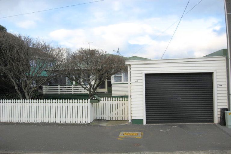 Photo of property in 617 Evans Bay Parade, Kilbirnie, Wellington, 6022