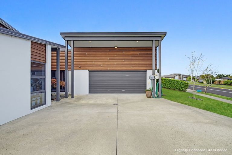 Photo of property in 12 Millbrae Place, Pokeno, 2402