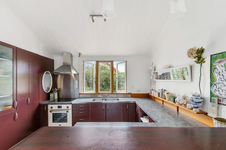 Photo of property in 7 Aorangi Terrace, Thorndon, Wellington, 6011