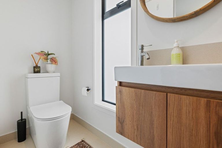 Photo of property in 69 Regency Crescent, Redwood, Christchurch, 8051