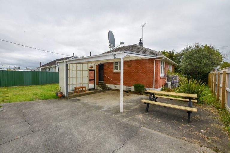Photo of property in 248 High Street North, Carterton, 5713