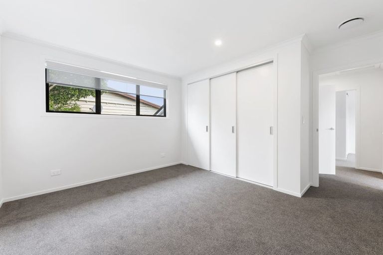 Photo of property in 30c Russell Road, Manurewa, Auckland, 2102