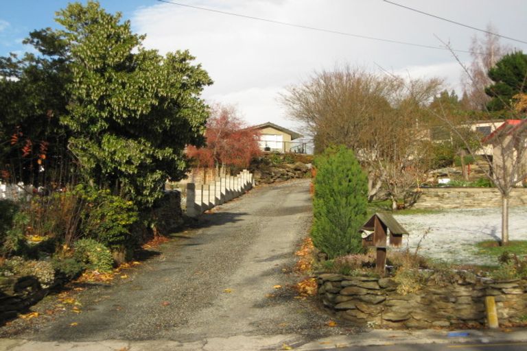 Photo of property in 13 Athenry Road, Bridge Hill, Alexandra, 9320