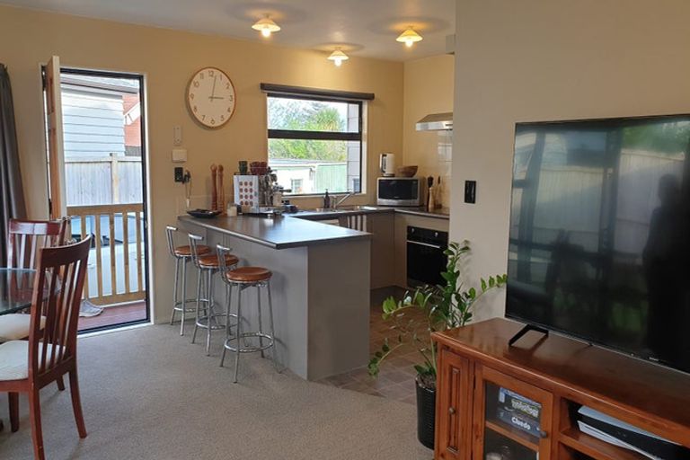 Photo of property in 35a Vincent Street, Howick, Auckland, 2014