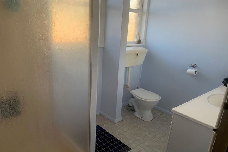 Photo of property in 2 Hinau Crescent, Wairakei, Taupo, 3332