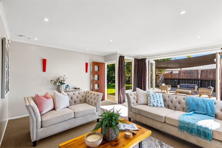 Photo of property in 1/36a Tomo Street, New Lynn, Auckland, 0600