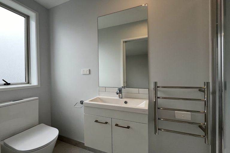 Photo of property in 12d Greenock Road, Ranui, Auckland, 0612